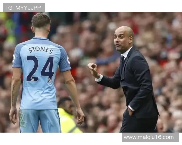 实时新闻上海足球队边路渗透战术解析与实战应用探讨